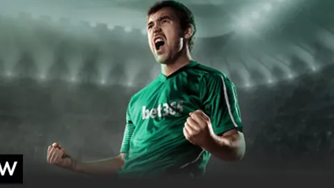 [NBA]吉迪绝杀三分逆风逆袭公牛主场胜湖人